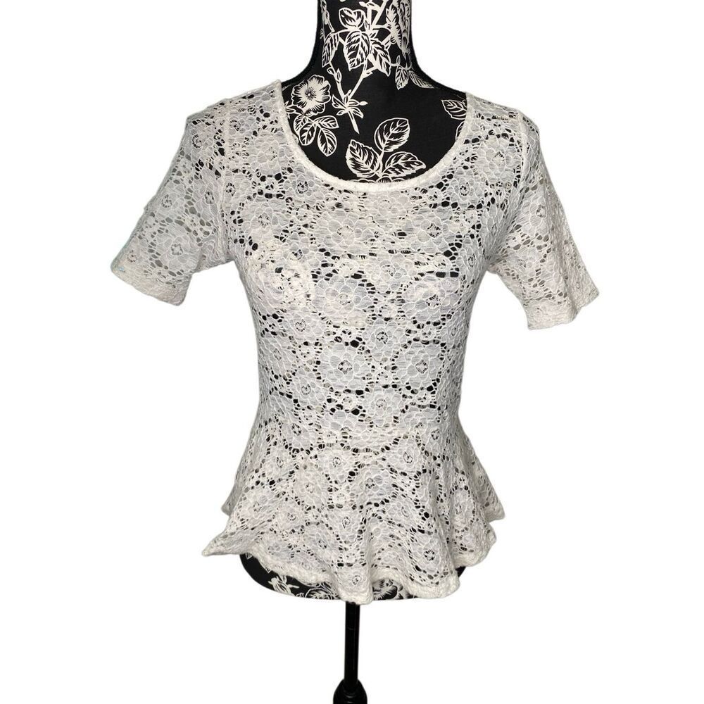 Forever 21 White Floral Lace Peplum Top Romantic Coquette Cottagecore Boho
